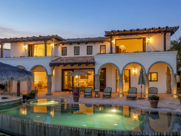 Cabo del Sol Las Colinas Welcome to Casa Van Brunt located in Las Colinas in the private resort community of Cabo Del Sol. This residence is a two-story home sitting on nearly 12,000 square feet of land. The home is delivered fully furnished and overlooks the 12th hole of the Cove Club Golf Course. Enjoy it's outdoor living space with a large palapa and infinity-edge pool with – Las Colinas, Cabo Corridor, BS